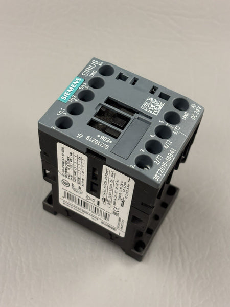 UNUSED SIEMENS POWER CONTACTOR 3RT2015-1BB41