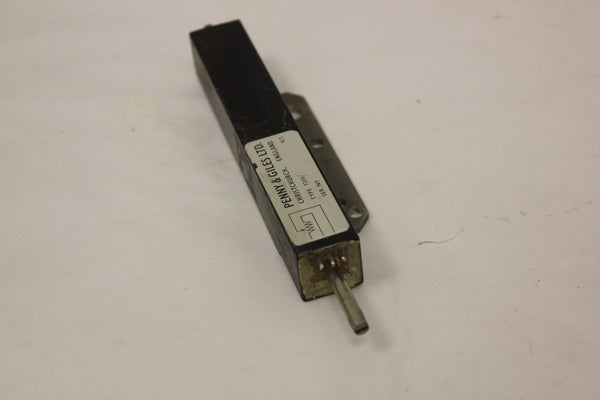 Penny & Giles 1200/1 