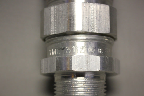 NEW LOT OF 4 CROUSE-HINDS CONDUIT FITTINGS TMC-3112