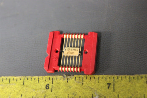 VINTAGE 1960s NOS RARE TEXAS INSTRUMENTS GOLD FLAT PACK IC PROCESSOR CHIP SN7420