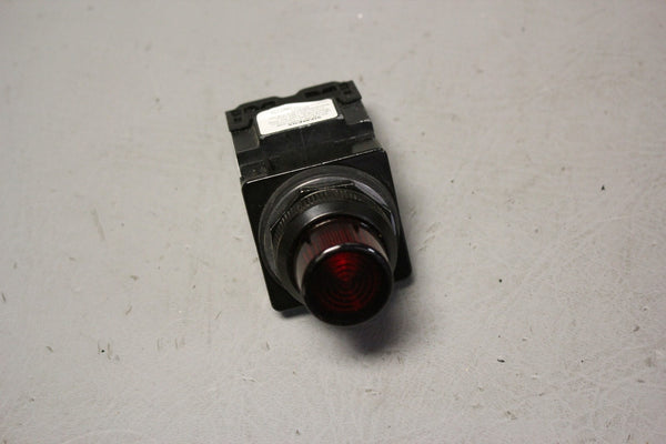 UNUSED SIEMENS RED PILOT LIGHT  52PL4U2