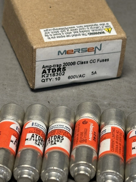 8 AMP TRAP ATDR5 FUSES, 5A 600V, CLASS CC, CURRENT LIMITING, TIME DELAY