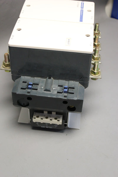 TELEMECANIQUE CONTACTOR  LC1F3304