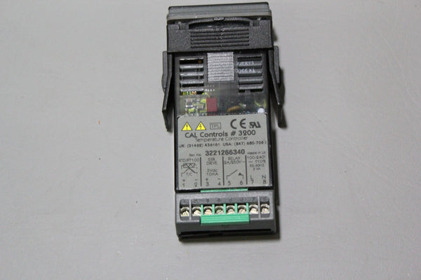 CAL CONTROLS TEMPERATURE CONTROLLER 3200