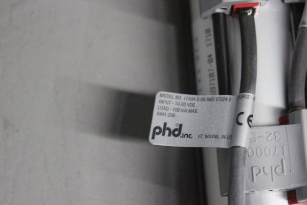 NEW PHD PNEUMATIC CYLINDER WITH SENSORS AVP 1X3-B-E-Q