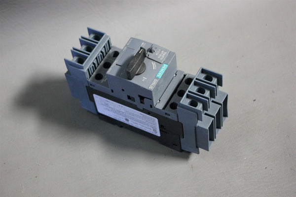 UNUSED SIEMENS SYSTEM PROTECTION CIRCUIT BREAKER 3RV2711-1KD10