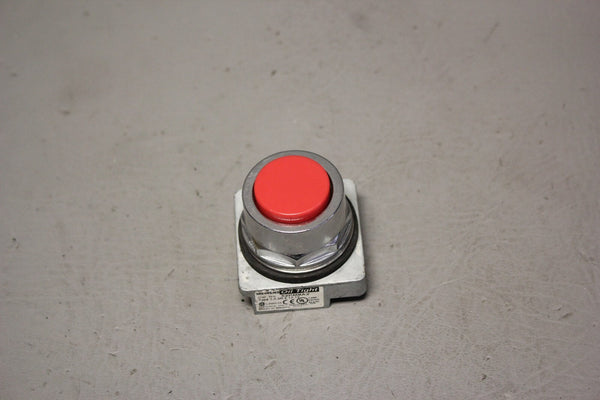 UNUSED SIEMENS OIL TIGHT PUSHBUTTON 52PM8A2
