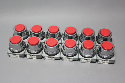 LOT OF 12 SIEMENS OIL TIGHT RED PUSH BOTTON