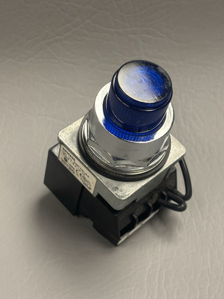 SIEMENS 52PT6L5A PILOT LIGHT BLUE ILLUMINATED