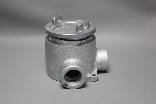 EATON CROUSE-HINDS CONDULET EABT36 1" TYPE T CONDUIT OUTLET BOX WITH COVER