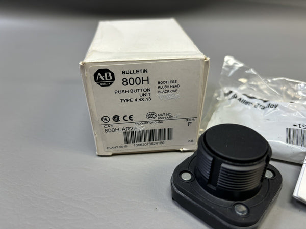 NEW Allen Bradley 800H-AR2A2 Pushbutton Switch