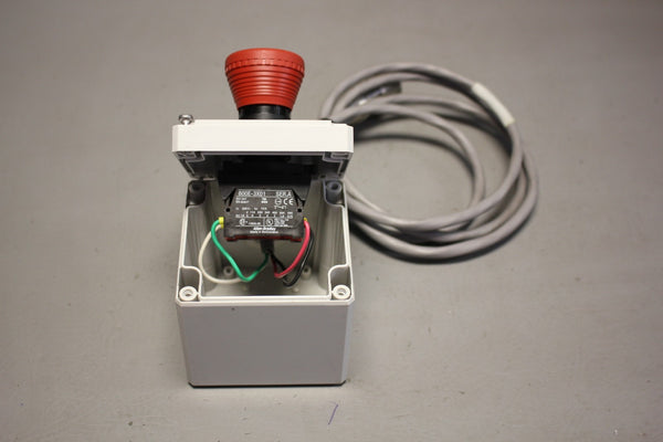 UNUSED HOFFMAN PUSH BUTTON ENCLOSURE Q-1PBPCDM WITH ALLEN BRADLEY 800E-3X01