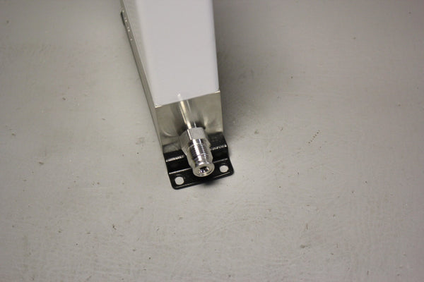 UNUSD BROOKS INSTRUMENTS QUANTUM SERIES CORIOLIS MASS FLOW CONTROLLER QMB