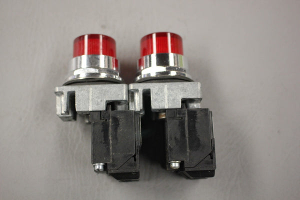 LOT OF 2 SIEMENS RED ILLUMINATED PUSH BUTTON 52PL4D3XB