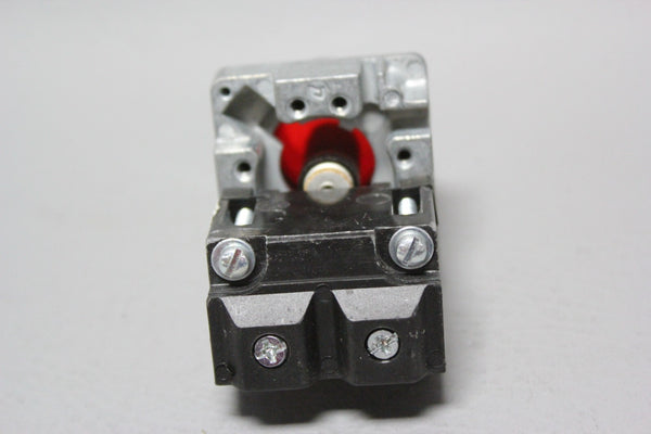 SIEMENS PILOT LIGHT OIL TIGHT 52PL4G2  W/52AATGN