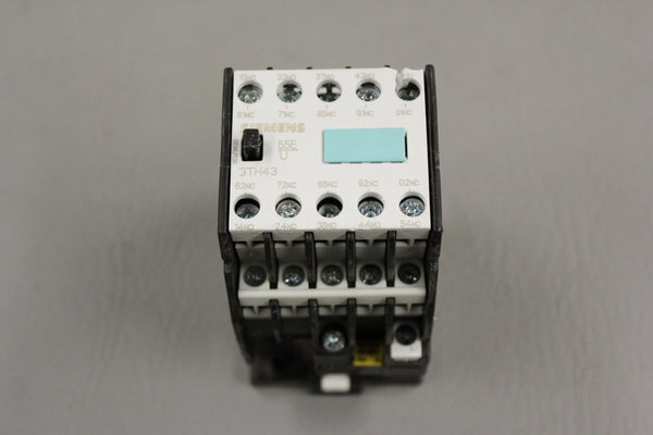 SIEMENS 3TH43 AUXILIARY RELAY