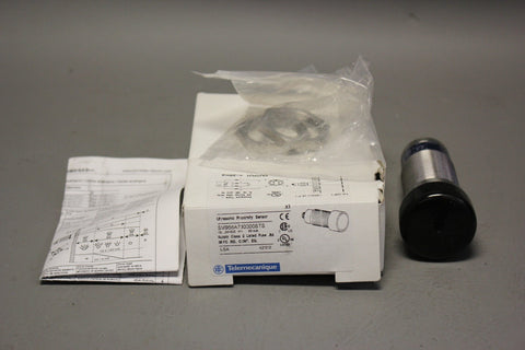 NEW TELEMECANIQUE ULTRASONIC PROXIMITY SENSOR  SM956A730000STS