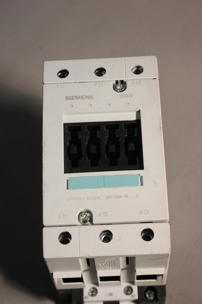UNUSED SIEMENS POWER CONTACTOR 3RT1044-1AK60