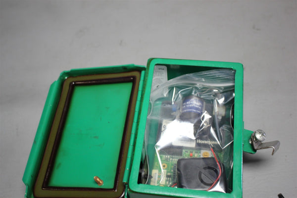 HONEYWELL NH3 (AMONIA) SENSOR IN ENCLOSURE EC-F9-NH3