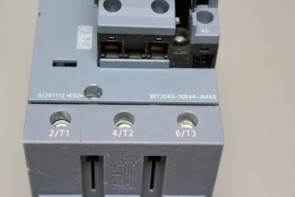 SIEMENS 3RT2045-1KB44-3MA0 POWER CONTACTOR