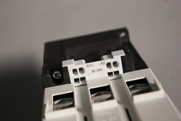 SIEMENS POWER CONTACTOR 3RT1044-3BB40