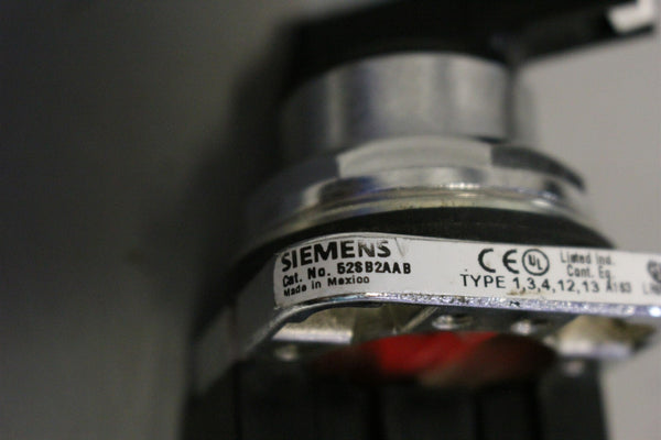 SIEMENS HEAVY-DUTY SELECTOR 2-POSITION SWITCH SELECTOR OPERATOR 52SB2AAB 52BJK