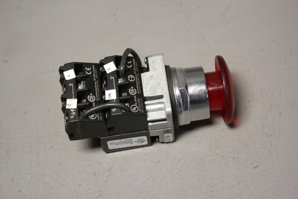 USED SIEMENS ILLUMINATED PUSH/PULL BUTTON  52PP7LRU