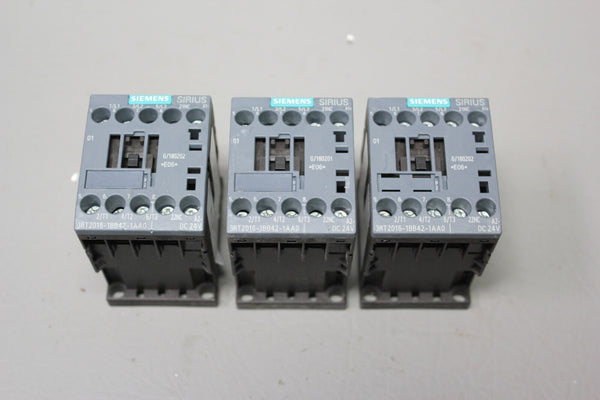 3 UNUSED SIEMENS CONTACTORS 3RT2016-1BB42-1AA0
