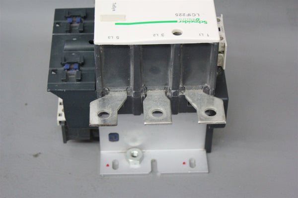 SCHNEIDER 225A CONTACTOR LC1F225 #2