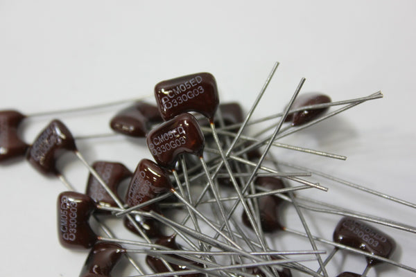 25 pcs CM05ED 330g03 Capacitor lot 