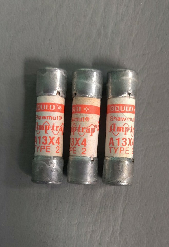 shawmut gould a13x4-2 Fuses lot of 3 NEW