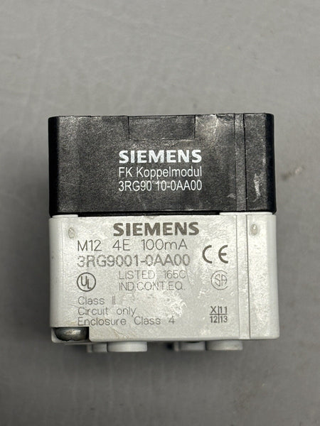 Siemens 3RG9001-0AA00 Interface Module with Siemens 3RG90 10-0AA00