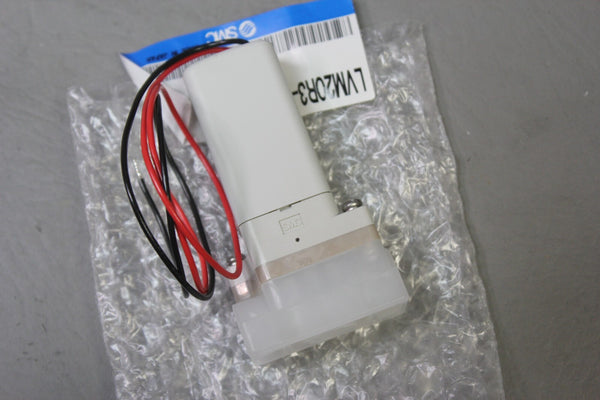 NEW SMC LIQUID CHEMICAL SOLENOID VALVE LVM20R3-5A1N