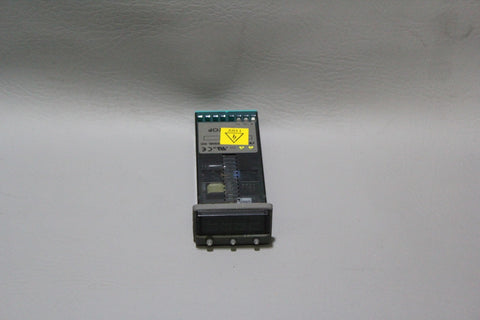 OMEGA TEMPERATURE CONTROLLER