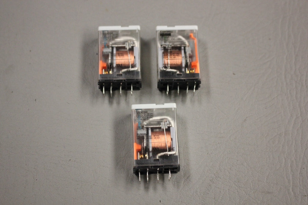 LOT OF 3 DAYTON RELAY 1EHE6A