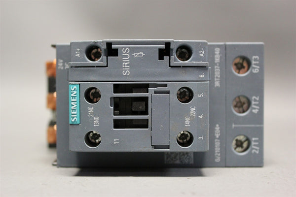 Unused SIEMENS SIRIUS POWER CONTACTOR 3RT2037-1KB40