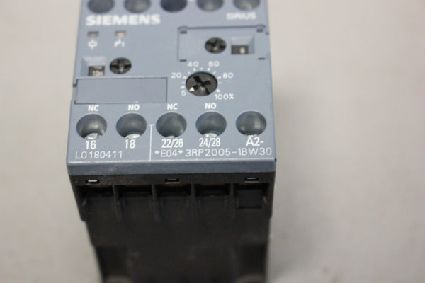 SIEMENS TIMING RELAY 3RP2005-1BW30