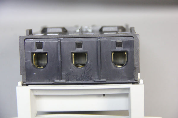 UNUSED SIEMENS FUSE SWITCH DISCONNECTOR FUSE HOLDER 3ZX1012-0NP40-2AA1