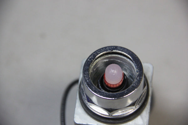 SIEMENS HEAVY DUTY RED ILLUMINATED EMERGENCY PUSH/PULL PUSHBUTTON 52PP7E2UB