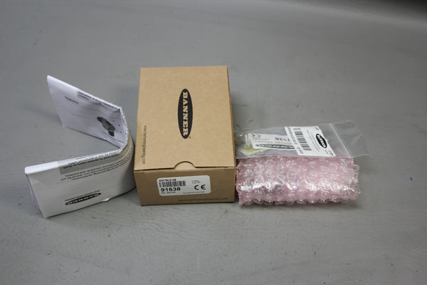 NEW BANNER LASER CONTRAST SENSOR Q3XTBLD-Q8