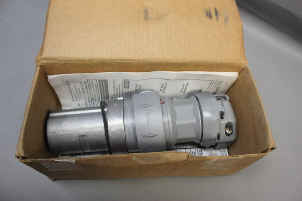 NEW IEC PIN & SLEEVE 10AA ELECTRICAL PLUG  SPJP10477