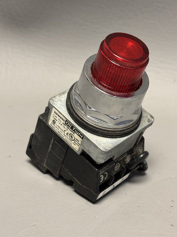 SIEMENS 52PT6G2ABILLUMINATED RED PUSHBUTTON