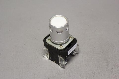 UNUSED ALLEN-BRADLEY ILLUMINATED WHITE PUSH BUTTON WITH GUARD 800Y-QAH24G
