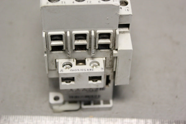 ALLEN-BRADLEY CONTACTOR 100-C30B00 series C