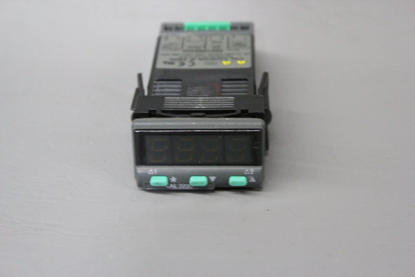 CAL CONTROLS TEMPERATURE CONTROLLER 3200
