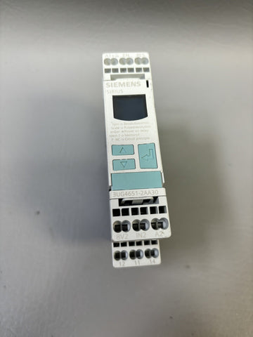 UNUSED Siemens 3UG4651-2AA30 - Speed Monitoring Relay
