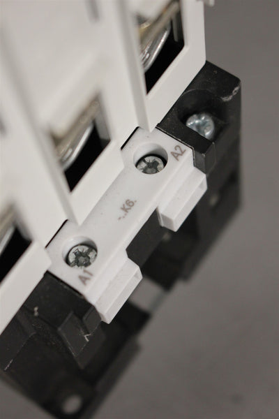 SIEMENS POWER CONTACTOR 3RT1045-1AK60