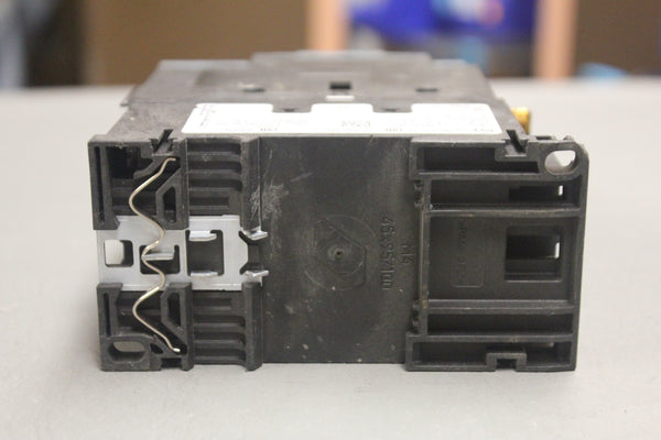 SIEMENS 3RT2035-1AK60 POWER CONTACTOR