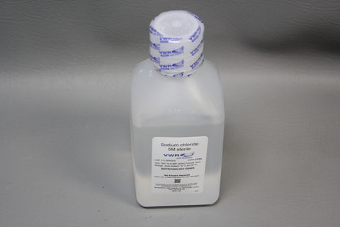 NEW 500mL BOTTLE OF VWR BIOTECHNOLOGY GRADE SODIUM CHLORIDE 5M STERILE E529-500