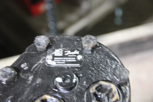 UNUSED DANFOSS HYDRUALIC ORBITAL MOTOR